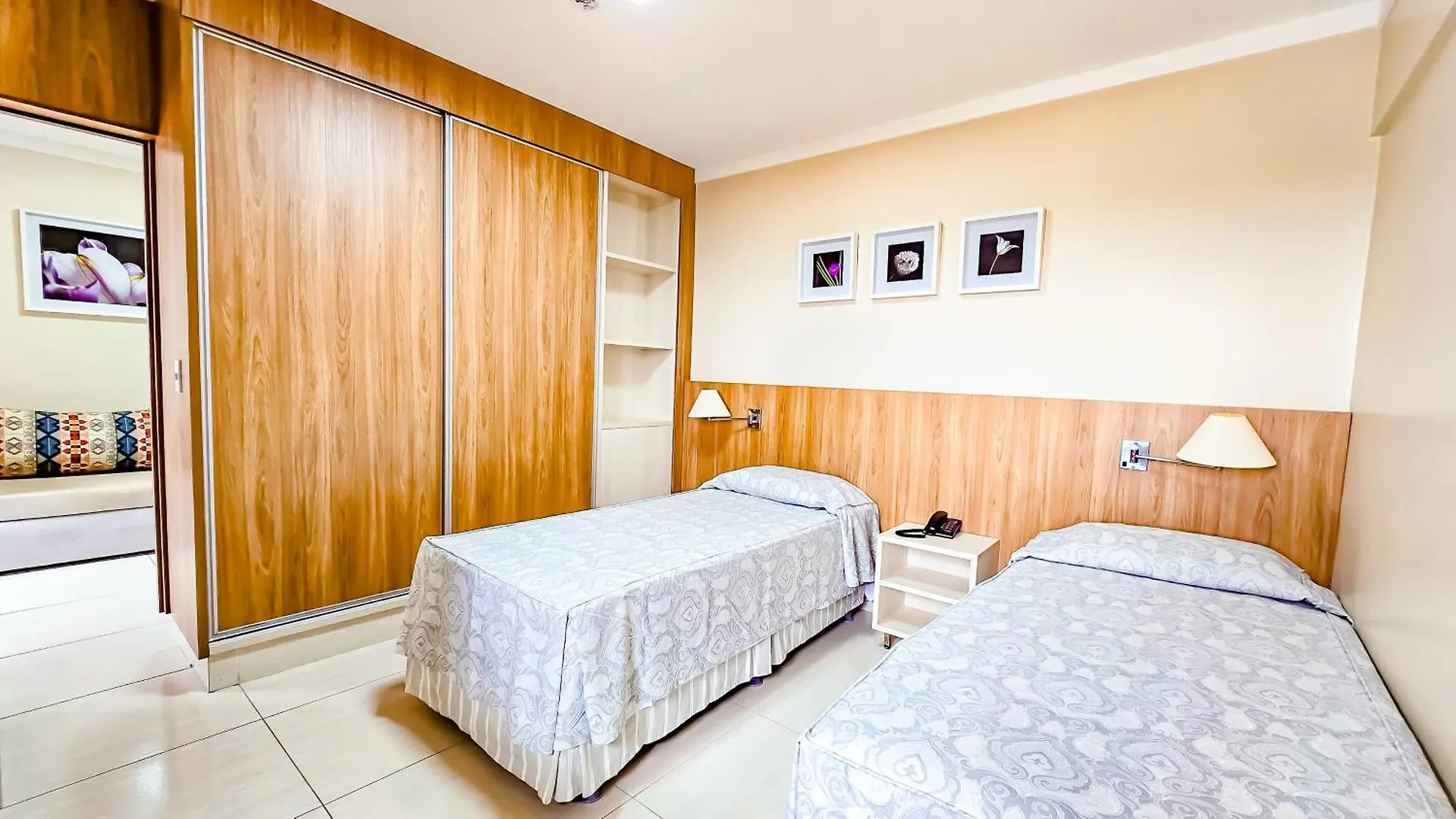 Hotel Diroma Piazza Direto Com O Grupo Diroma Com Acesso Ao Acqua Park E Cafe Da Manha Caldas Novas