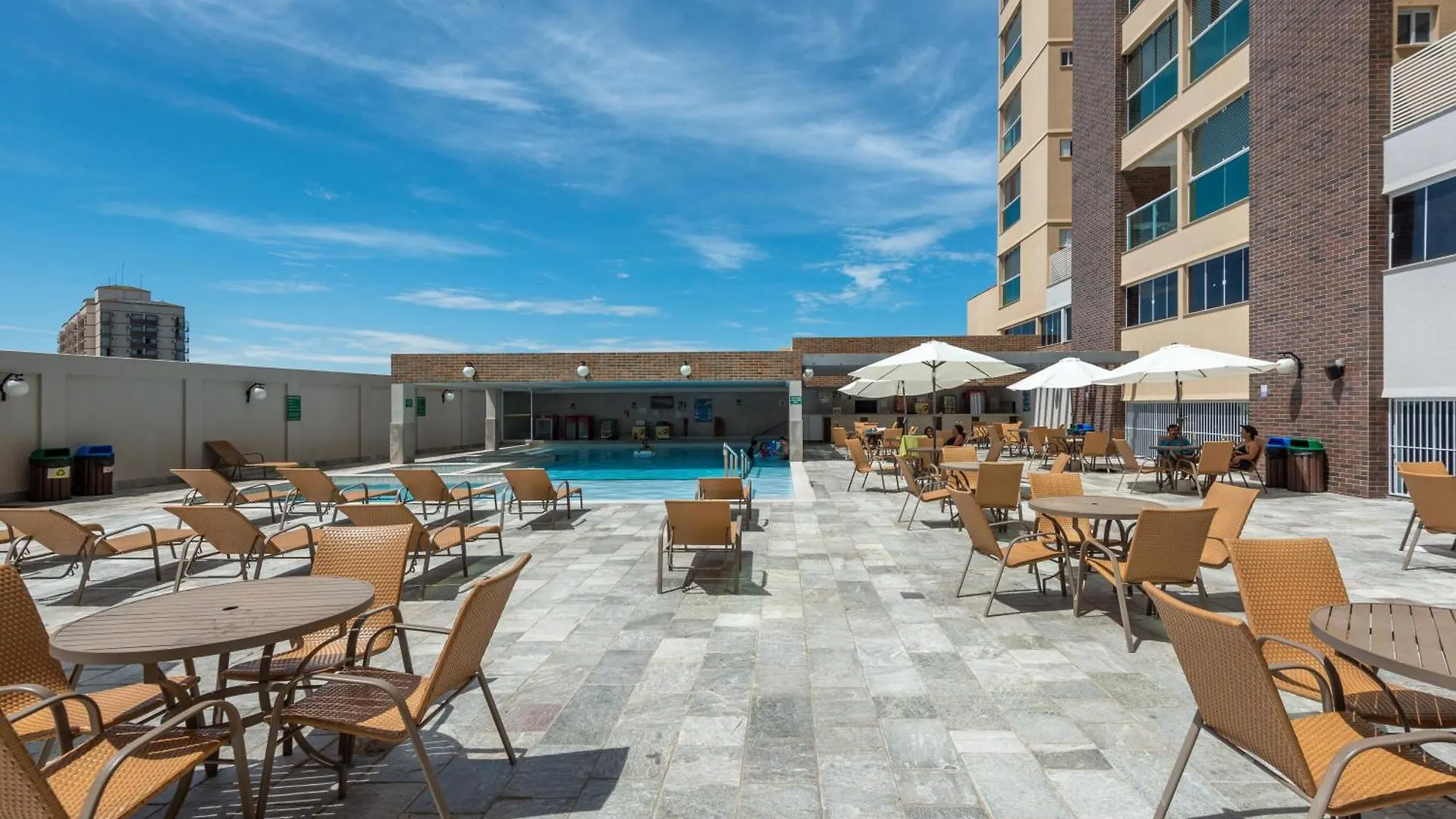 Diroma Piazza Direto Com O Grupo Diroma Com Acesso Ao Acqua Park E Cafe Da Manha Otel Caldas Novas